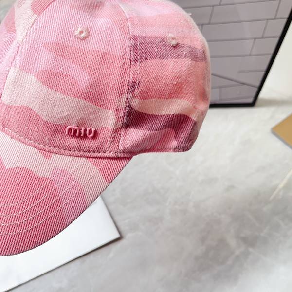 Miu Miu Hat MUH00236